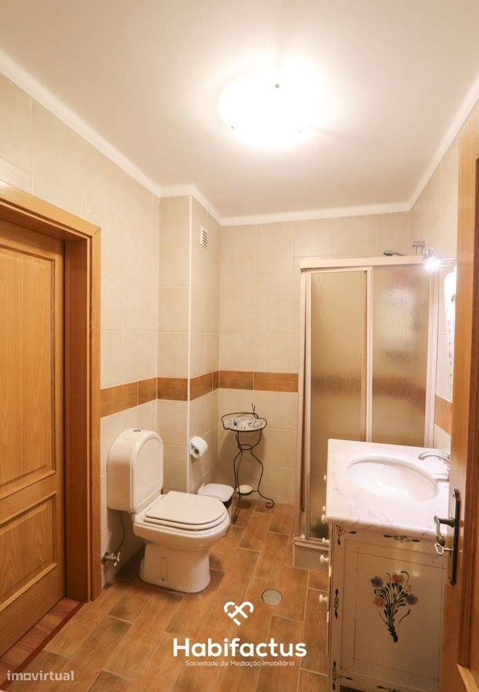 Apartamento T3 na Quinta da Alagoa-13