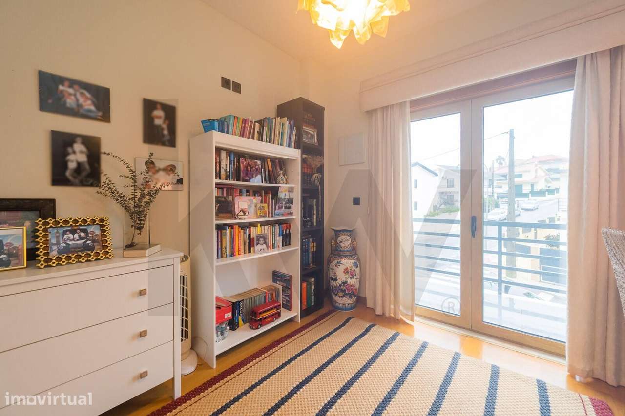 Moradia T4+1 em Agualva-Cacém – Conforto, Qualidade e Vista Desafogada-40