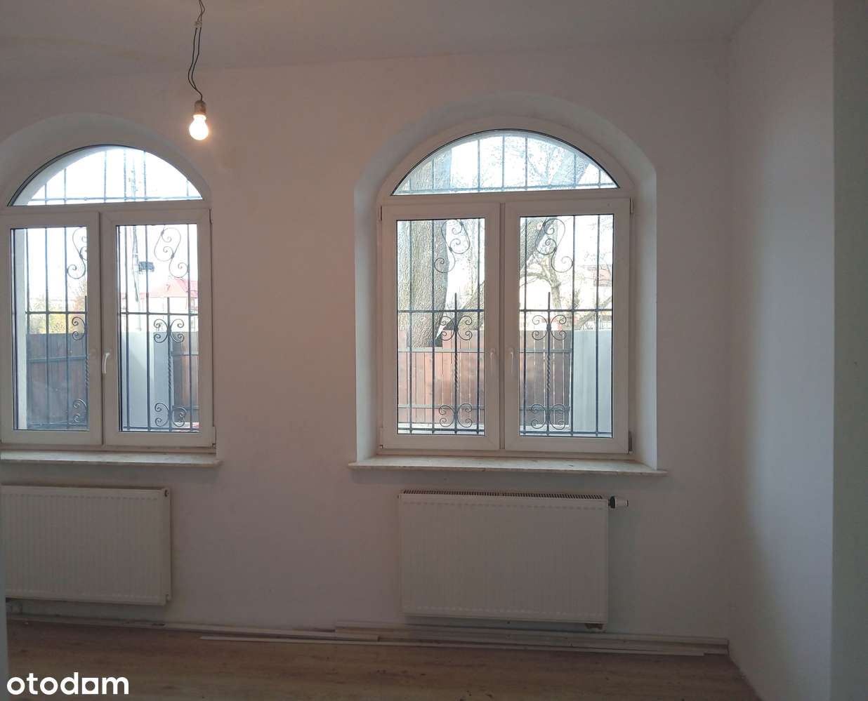 *Wyjątkowy dworek dla dwóch rodzin*-16