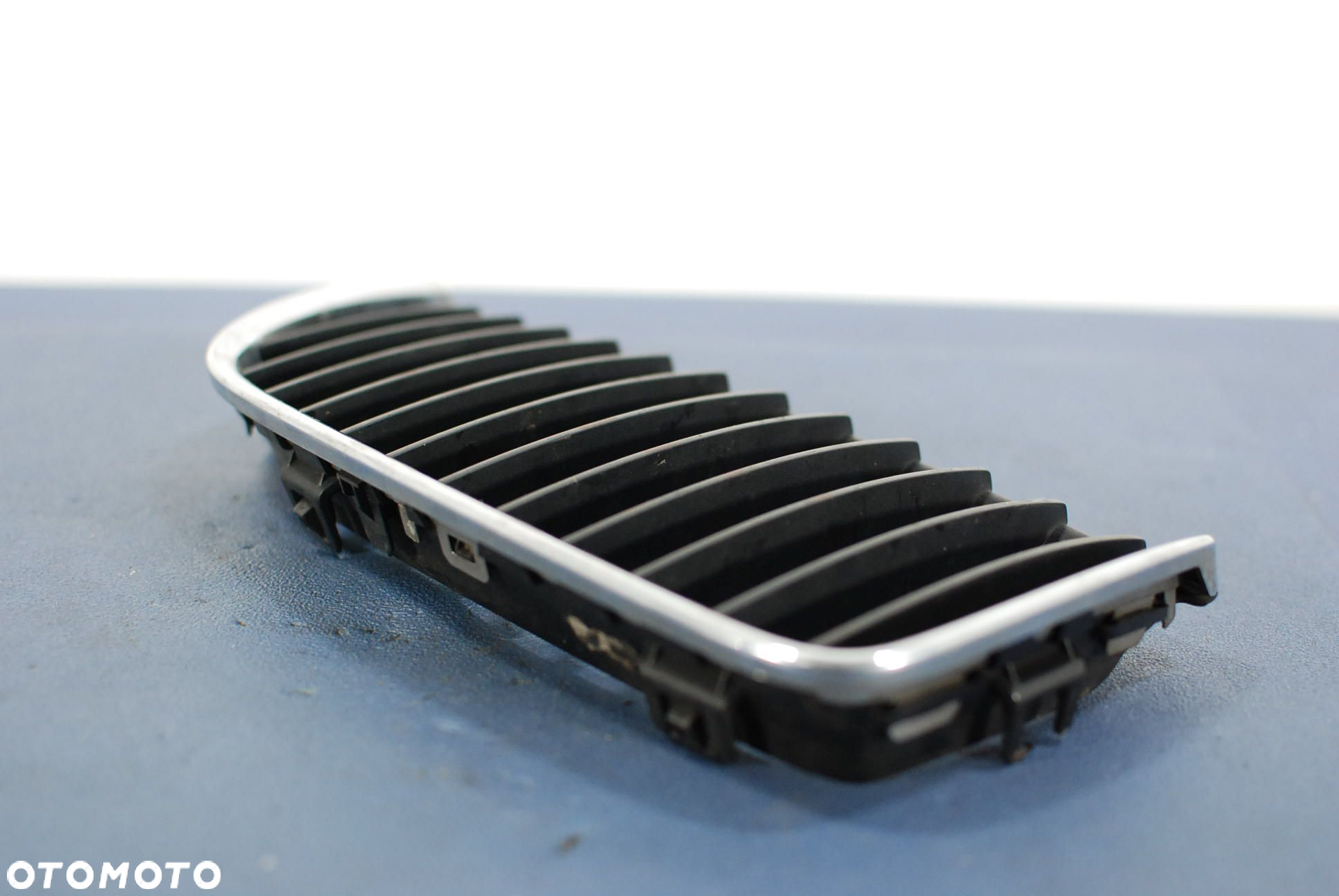 BMW 3 E90 E91 ATRAPA GRILL NERKA PRAWA 7120008 - 2