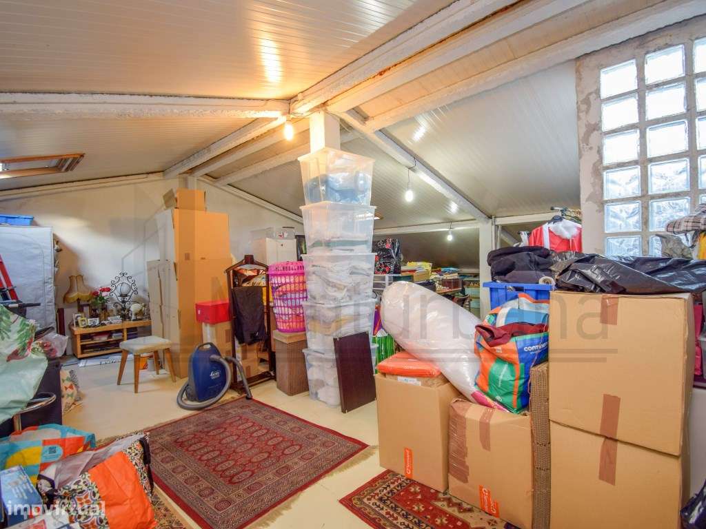 INVESTIMENTO em ARROIOS - LISBOA-14