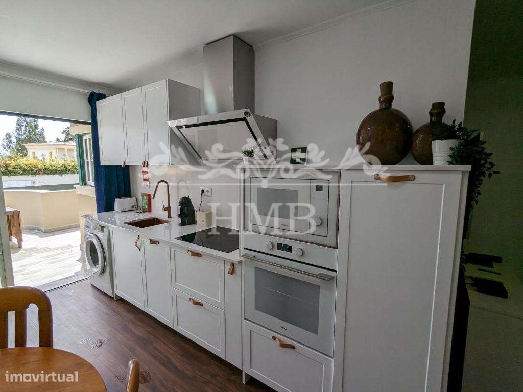 Apartamento T1+1 em Alvor, piscina e garagem-19