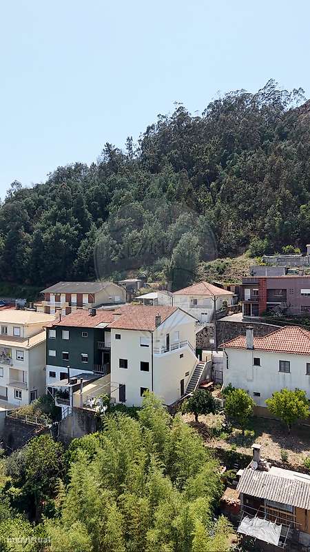Moradia T4 para venda-31