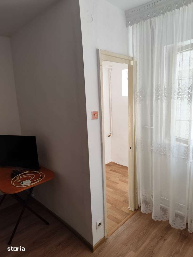 Garsoniera Nicolina G-uri - Imagine principală: 3/5