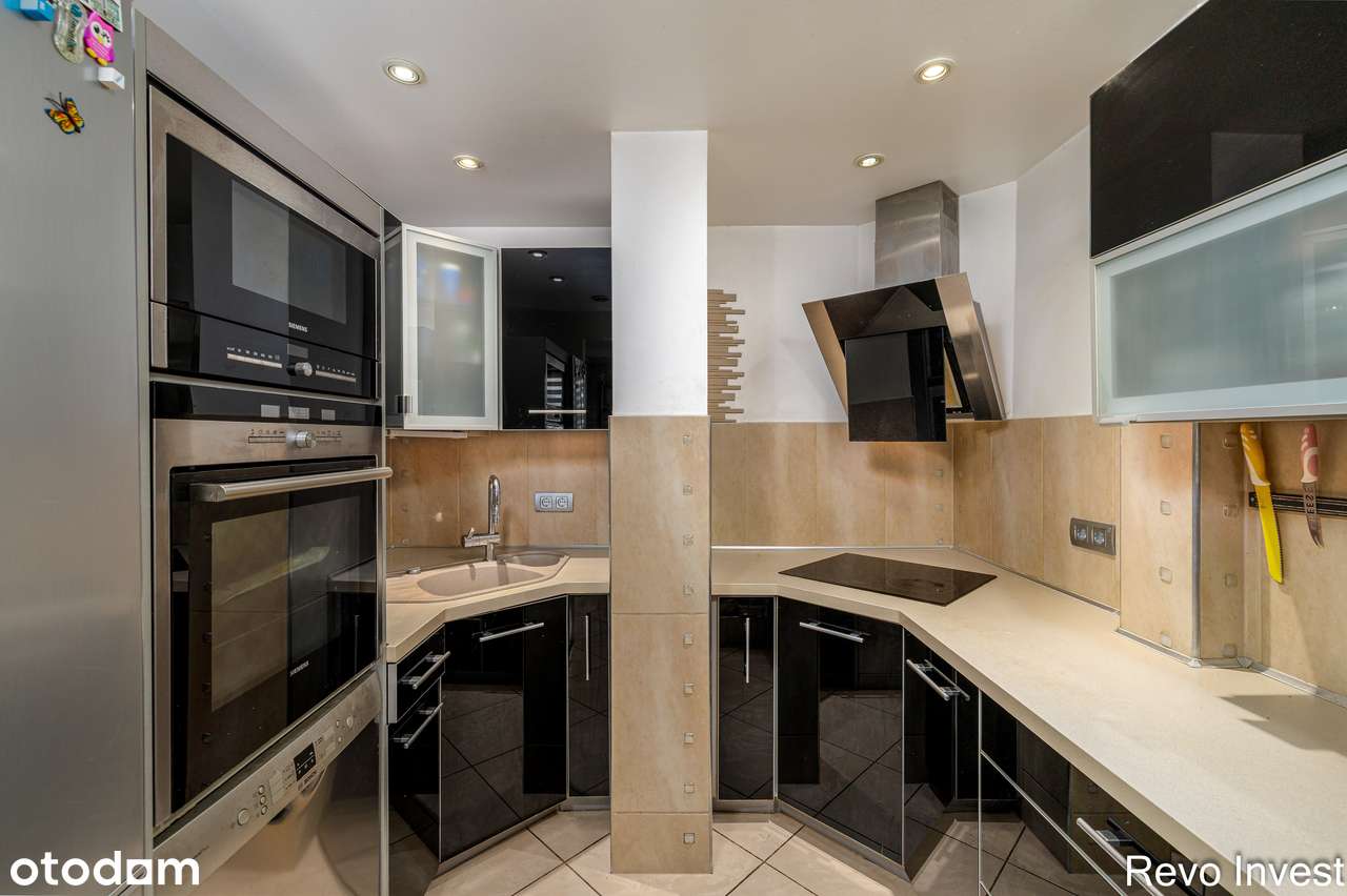 4-pokojowe, dobrze doświetlone mieszkanie wraz z  balkonem-9