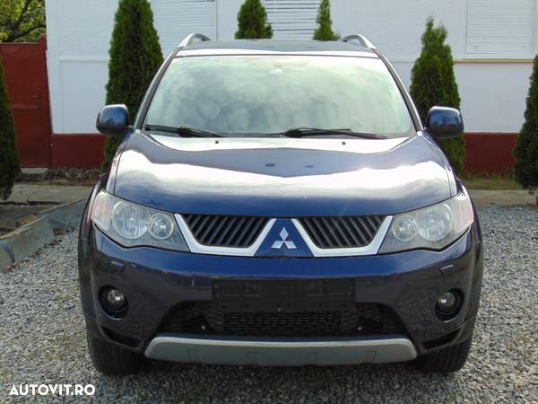 Mitsubishi Outlander 2.0 DI-D Intense+ - 2