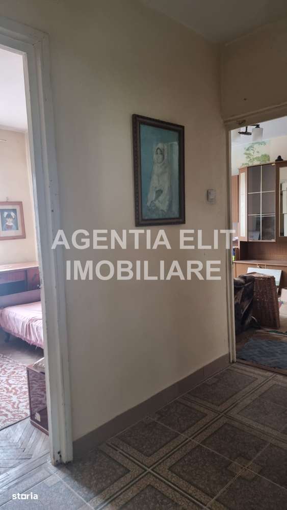 Apartament 4 camere, zona Centrala-2