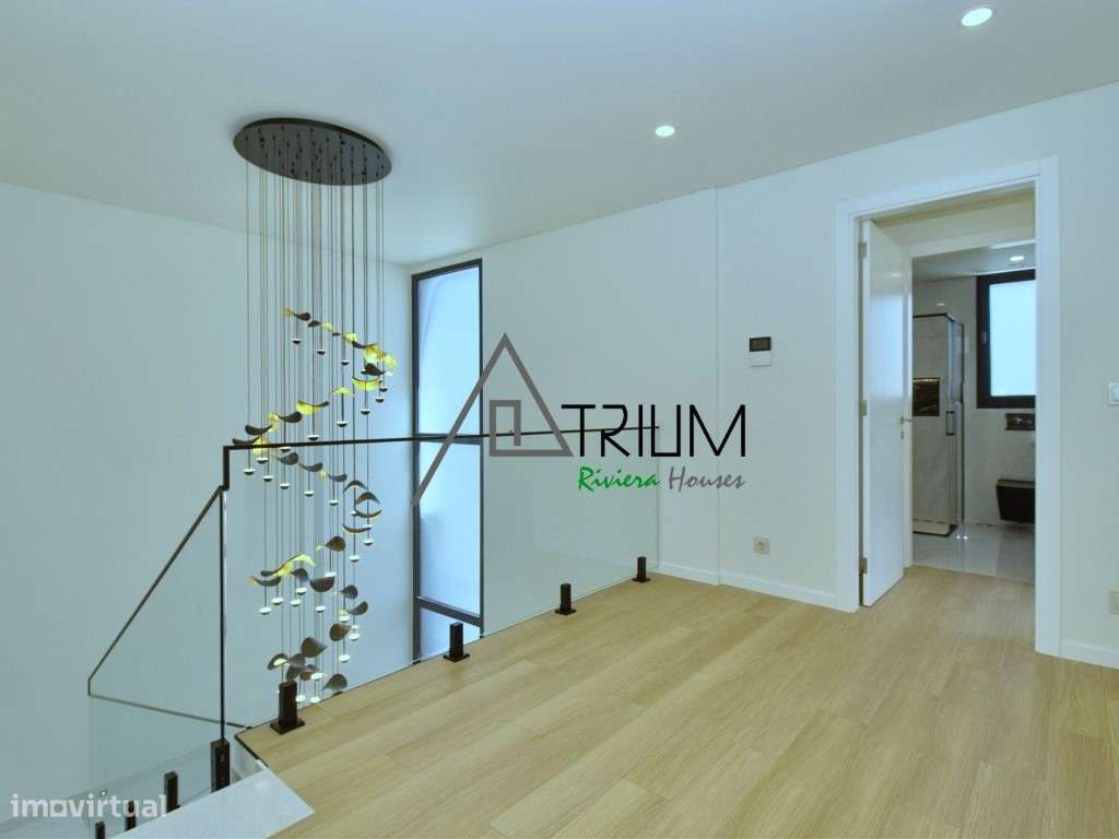 Moradia Contemporânea de Luxo com Piscina Aquecida, Jardim e Cave M...-33