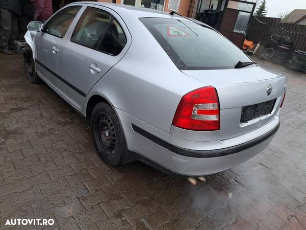 Piese/Dezmembrez Skoda Octavia ll 2.0TDi 140cp BKD An 2006 - 4