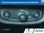 Opel Insignia - 22