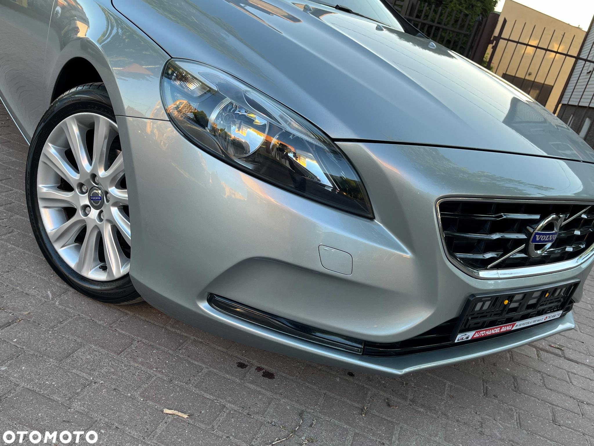 Volvo V40 D2 Momentum - 7