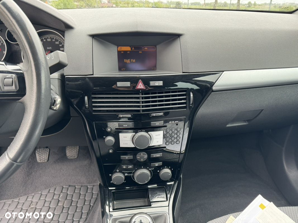 Opel Astra III 1.7 CDTI EcoFLEX - 16