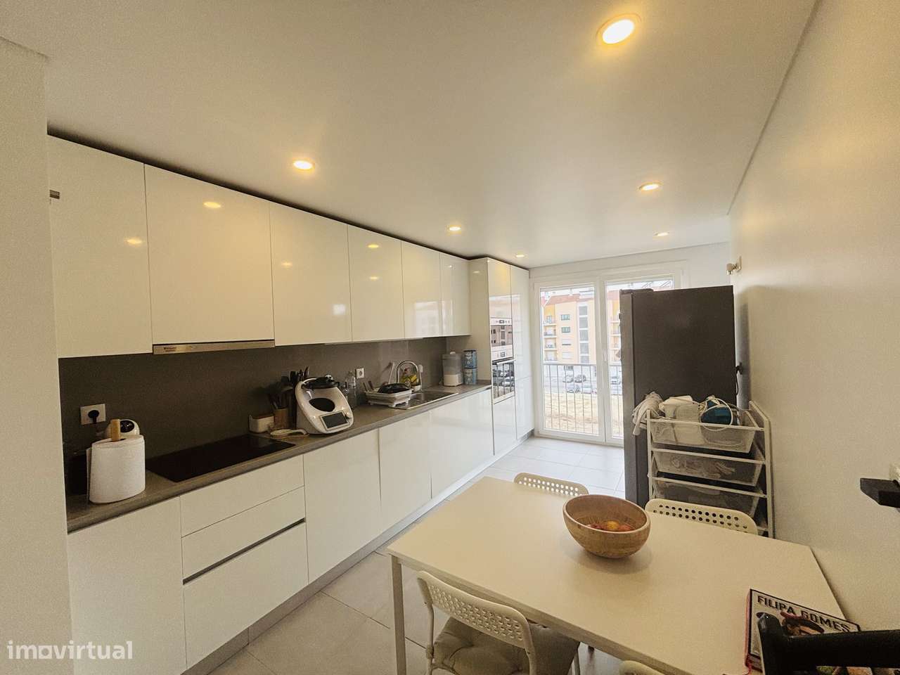 Excelente Apartamento T3 Semi-Novo - Grande imagem: 2/14