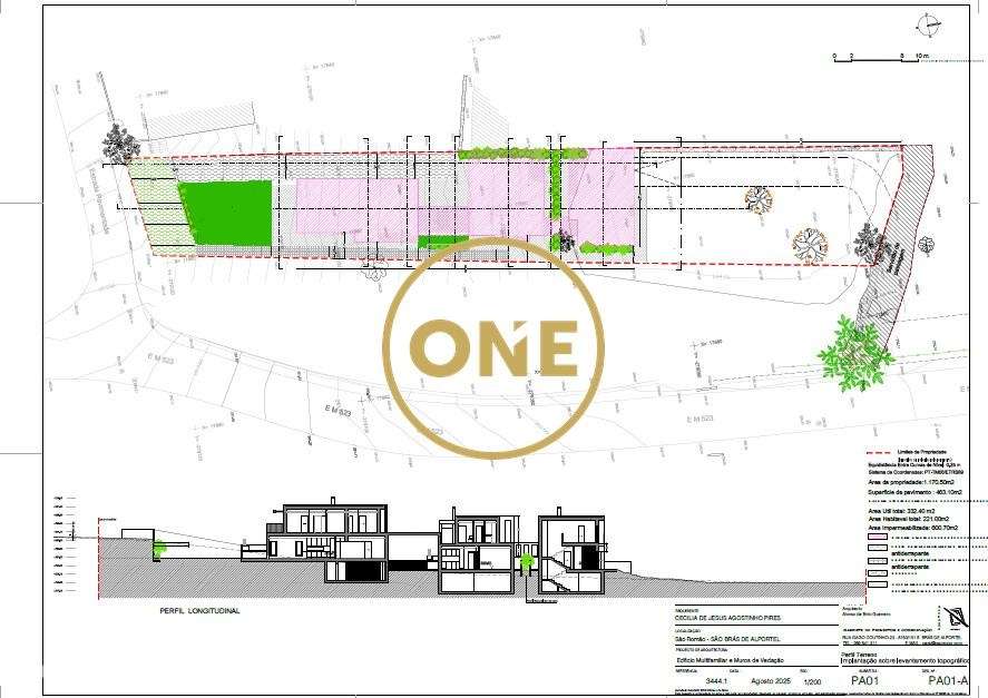 Terreno com projeto em fase de apreciação para construção de 3 moradia-4