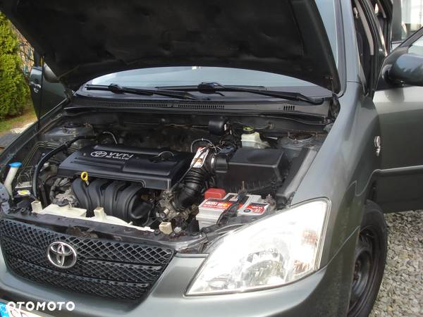 Toyota Corolla 1.6 VVT-i Terra - 22