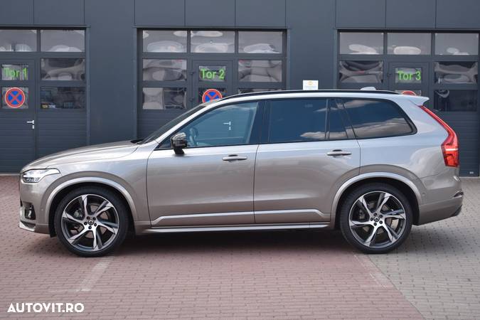 Volvo XC 90 - 3