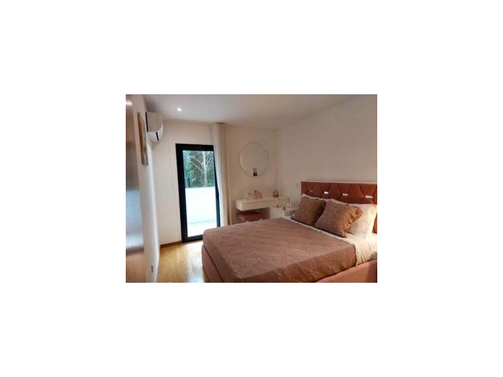 Apartamento T3, 2 frentes, Novo, em Moreira da Maia, com churrasque...-19