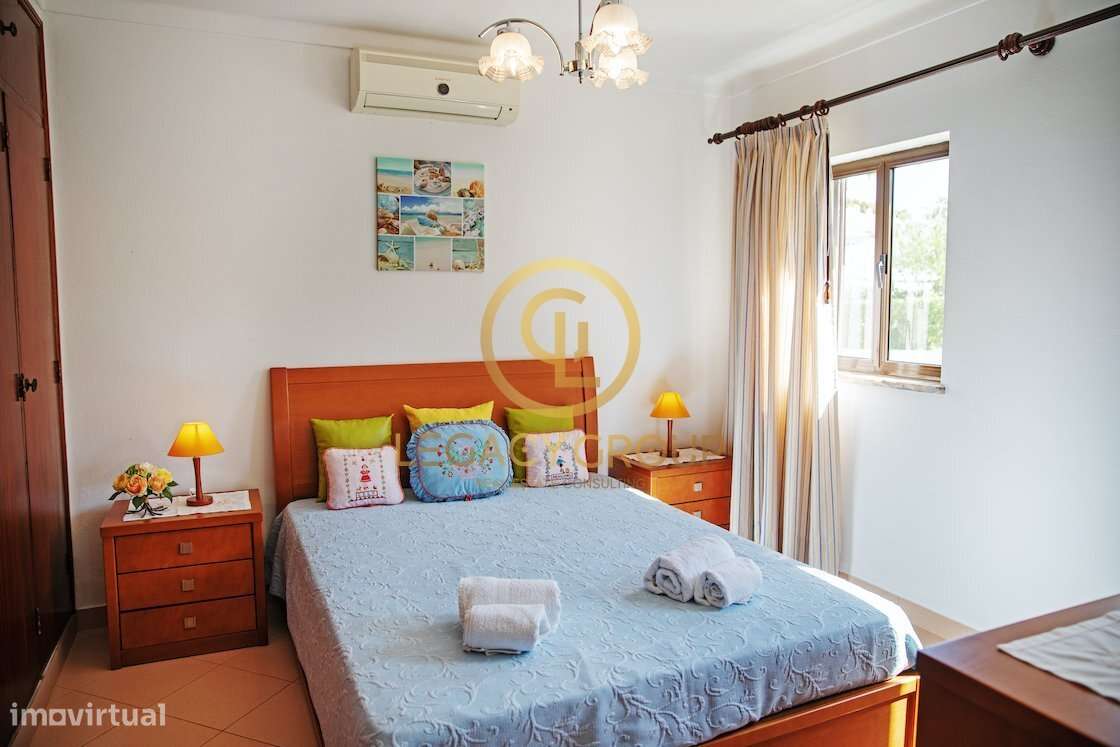 Exclusiva Moradia T3+1 mobilada, com 2 piscinas a apenas 5 minutos...-7