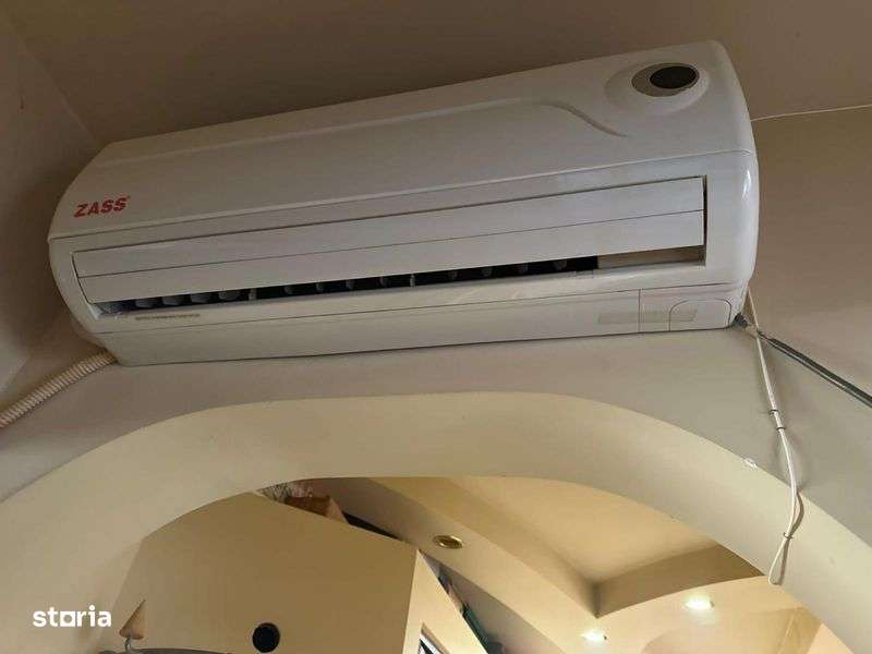 Vand Apartament 2 camere decomandat complet utilat si mobilat - Imagine principală: 4/8