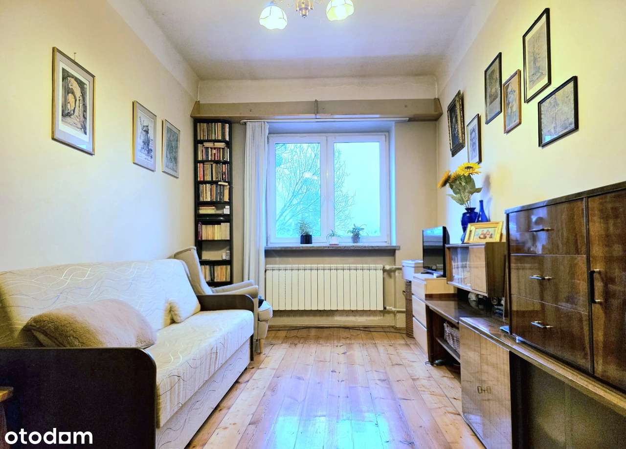 Kopińska, Stara Ochota kamienica 3,06 m wysokie-5