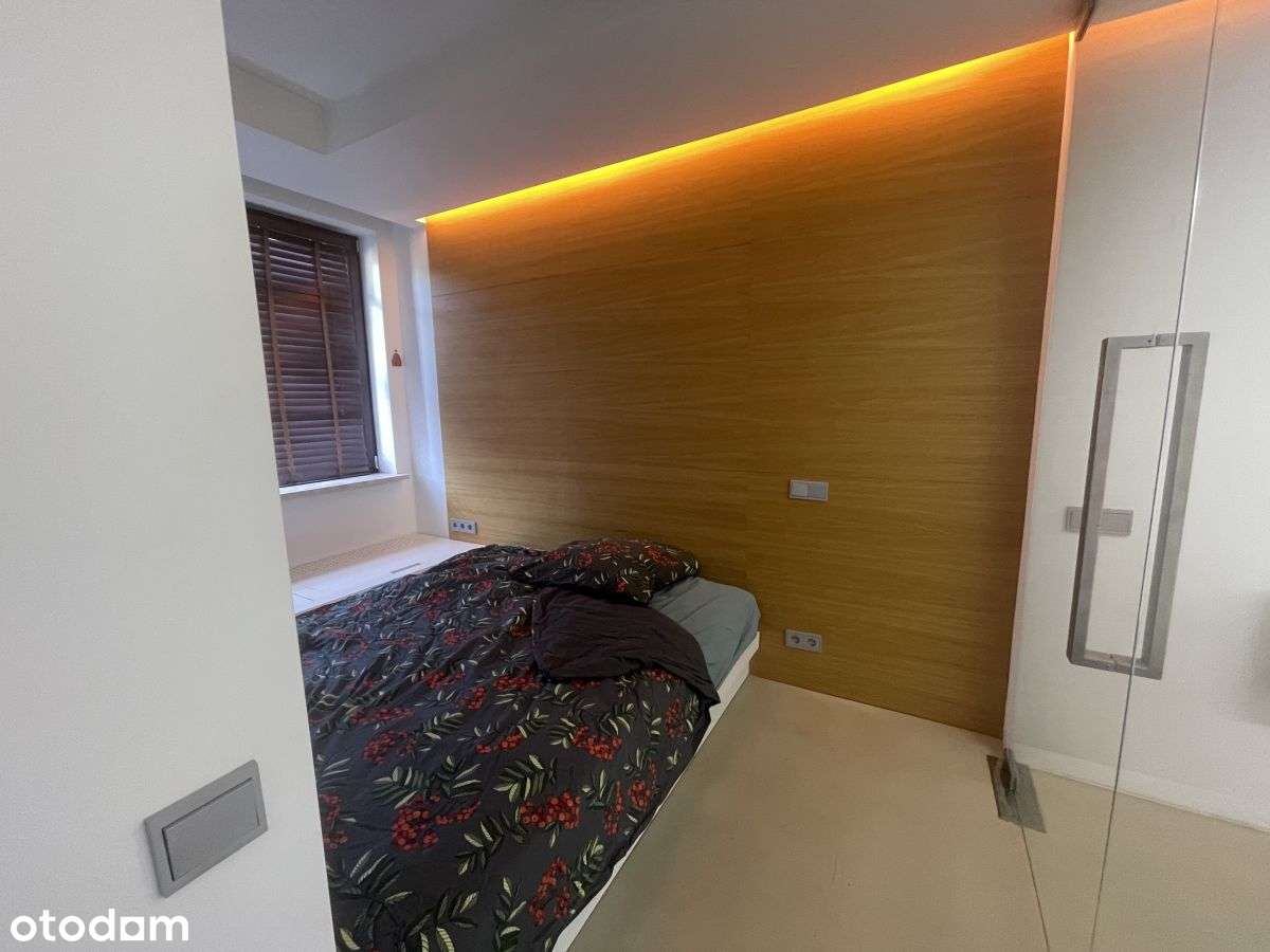 Przestronne studio na Targówku. Metro.-6