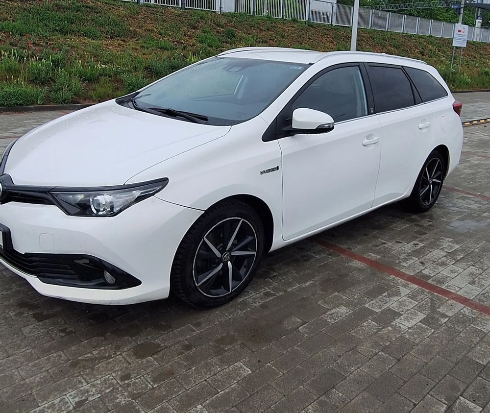 Toyota Auris II (2012-) 1.8 HSD Luna 2018