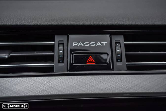 VW Passat Variant 2.0 TDi Business Package DSG - 38
