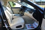 BMW Seria 5 520d xDrive Touring - 16