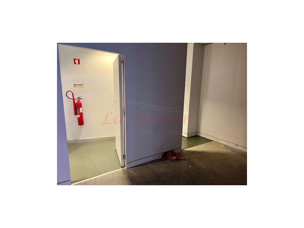 Loja em Alverca - Grande imagem: 5/15