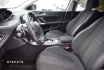 Peugeot 308 SW 1.2 PureTech GPF Allure S&S EAT8 - 32