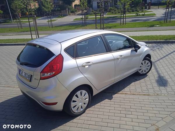 Ford Fiesta 1.25 Silver X - 16