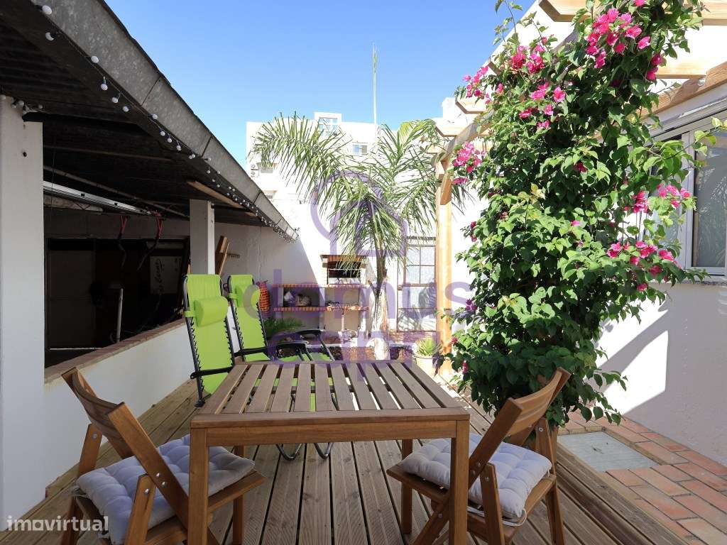 Moradia T2+1 com Garagem e Quintal em Olhão - Grande imagem: 4/38