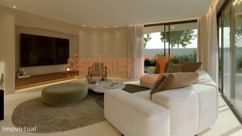 Moradia de Charme T4 + Office-15