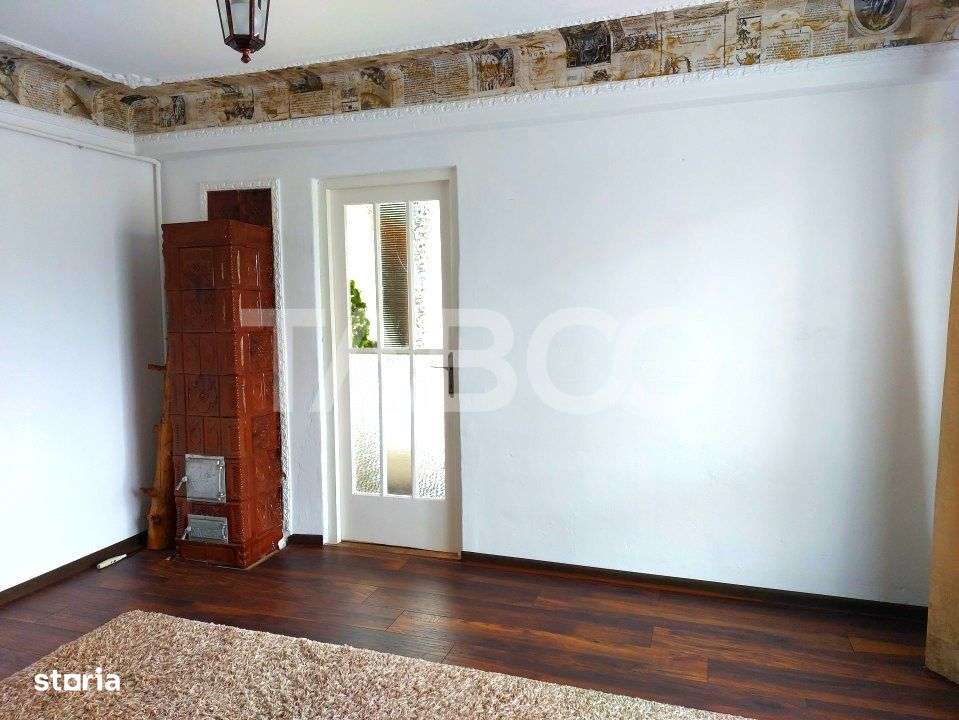 Apartament de vanzare 41 mp 2 camere etaj 2 balcon Cisnadie - Imagine principală: 3/13