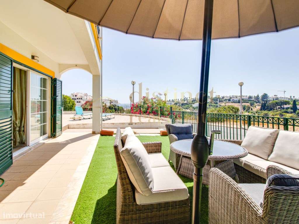 Apartamento Exclusivo Duplex T2 com Logradouro, Vista Mar e Piscina...-24