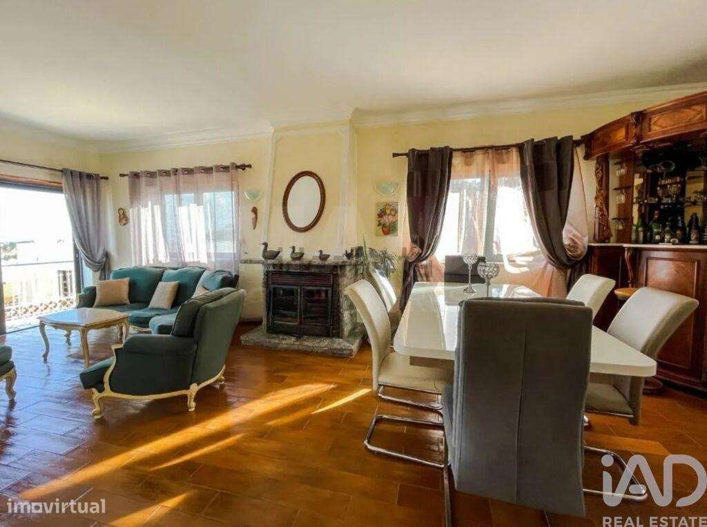 Casa / Villa T4 em Alcabideche - Grande imagem: 4/28