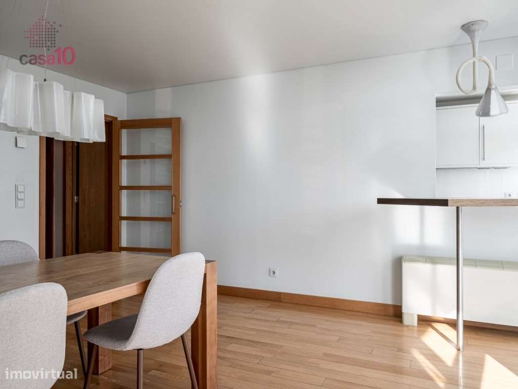 T3 duplex, com varanda, para venda no Parque das Nações - Grande imagem: 5/39