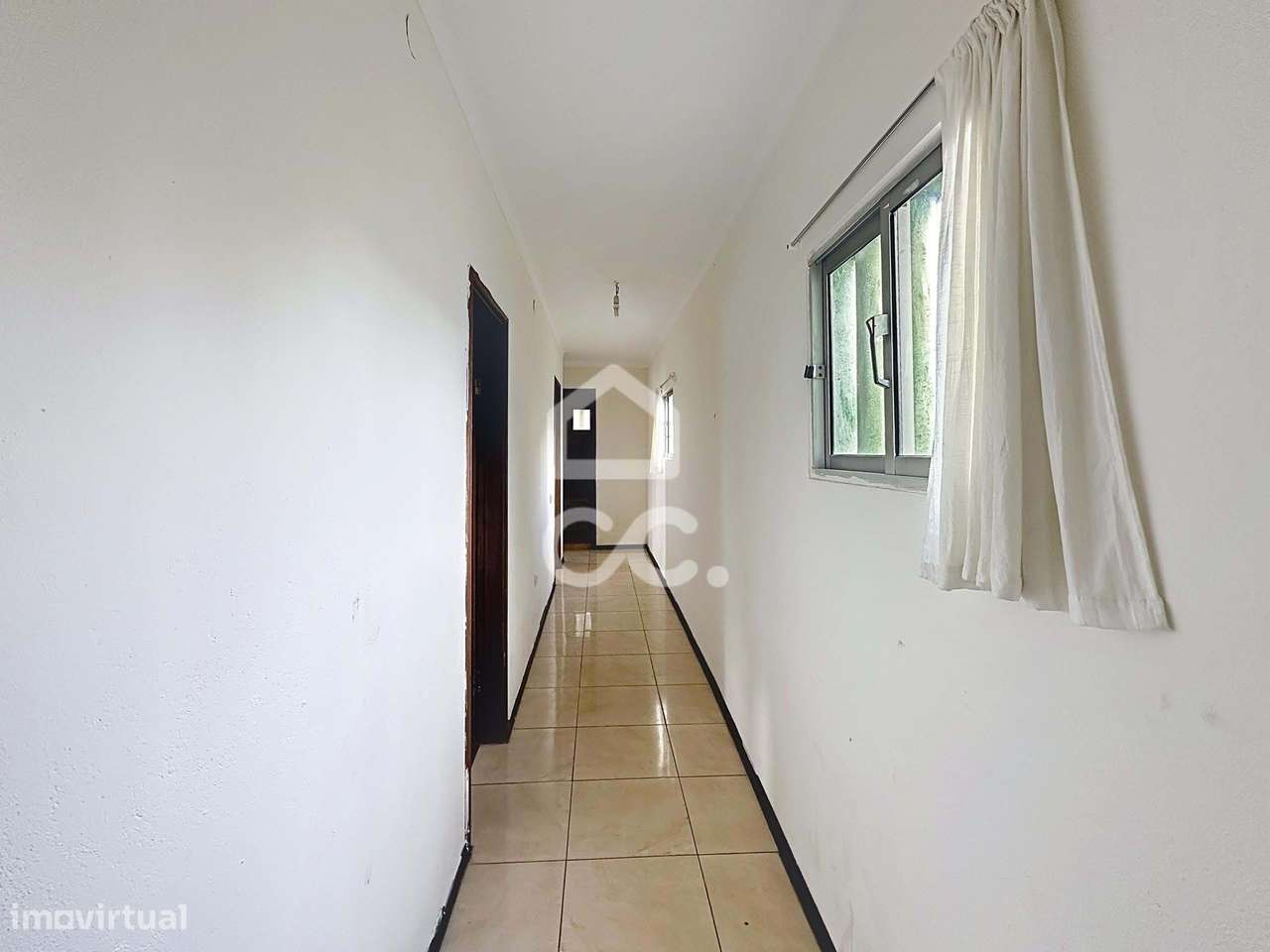 Oportunidade de Investimento: Moradia com viabilidade para 4 Unidades-14