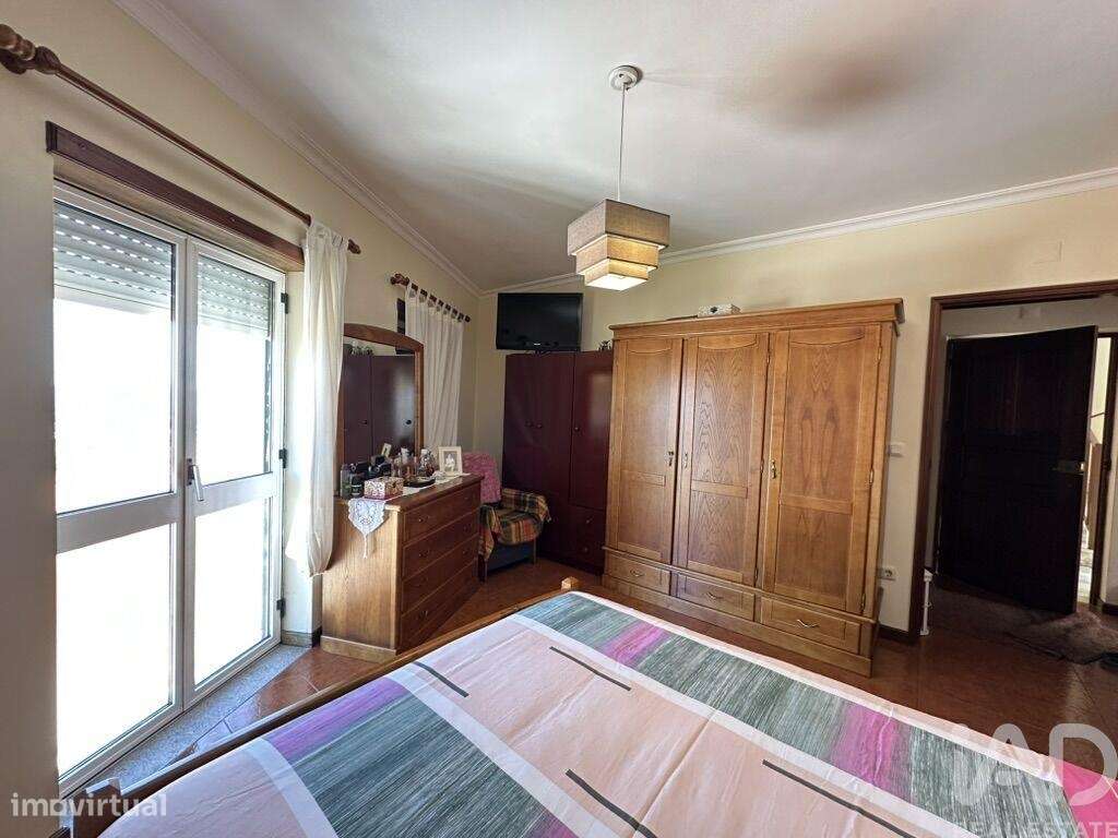 Prédio T12 em Gouveia de 638,00 m2 - Grande imagem: 5/30