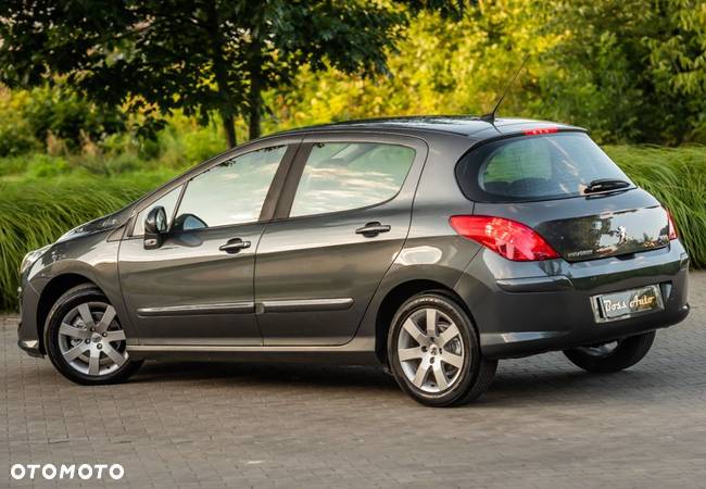 Peugeot 308 1.6 Premium - 10