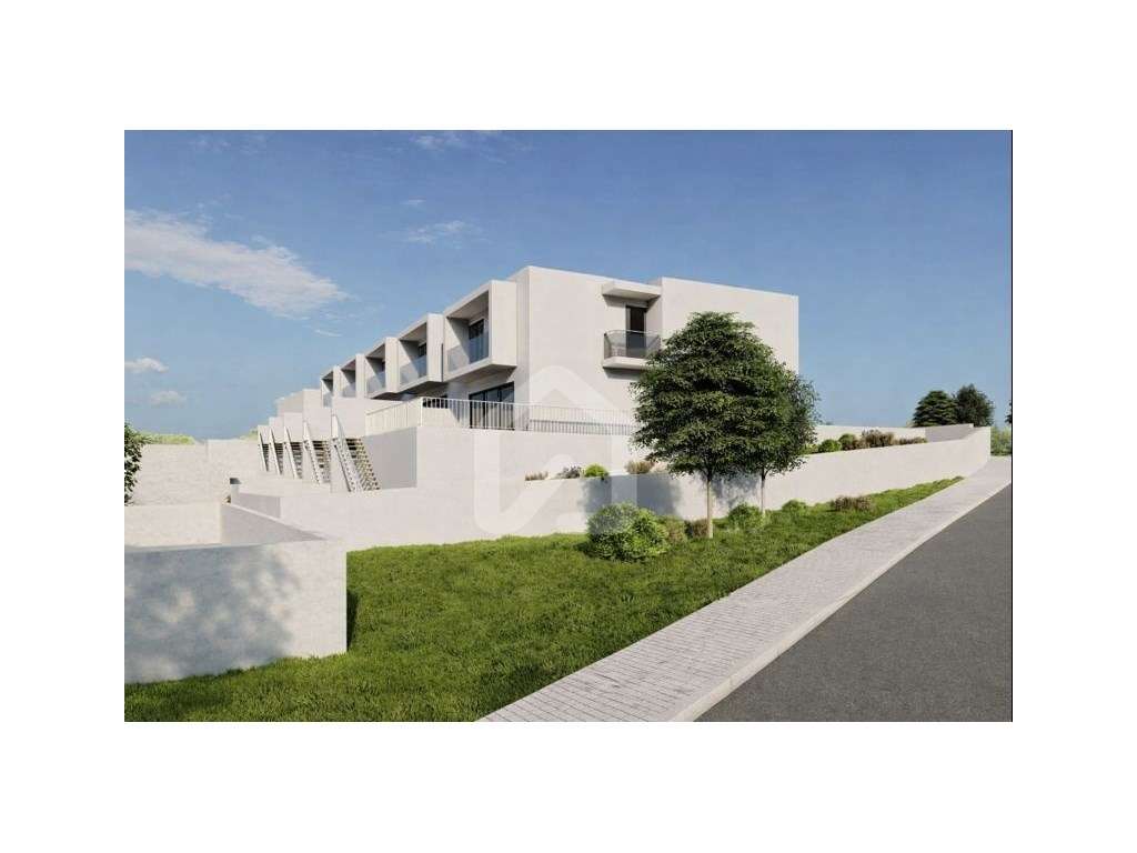 Moradia T3 em fase final de construção - Grande imagem: 2/22