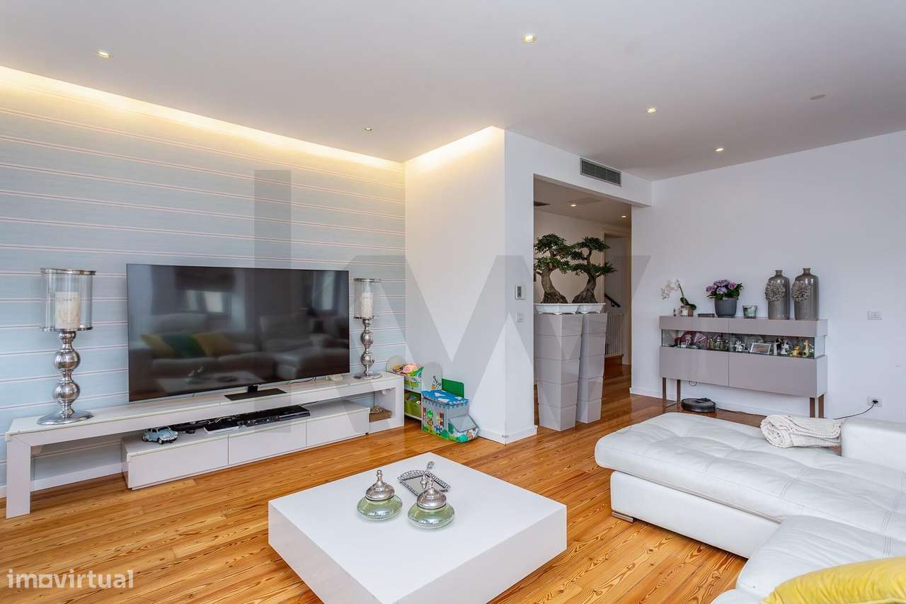 Apartamento T3+1 Duplex para arrendamento em pleno Campo Pequeno, Lisb - Grande imagem: 4/57