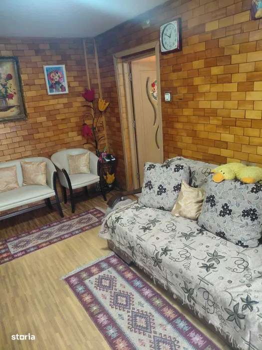 INCHIRIERE APARTAMENT 2 CAMERE, PIATA DELFINULUI - Imagine principală: 5/8