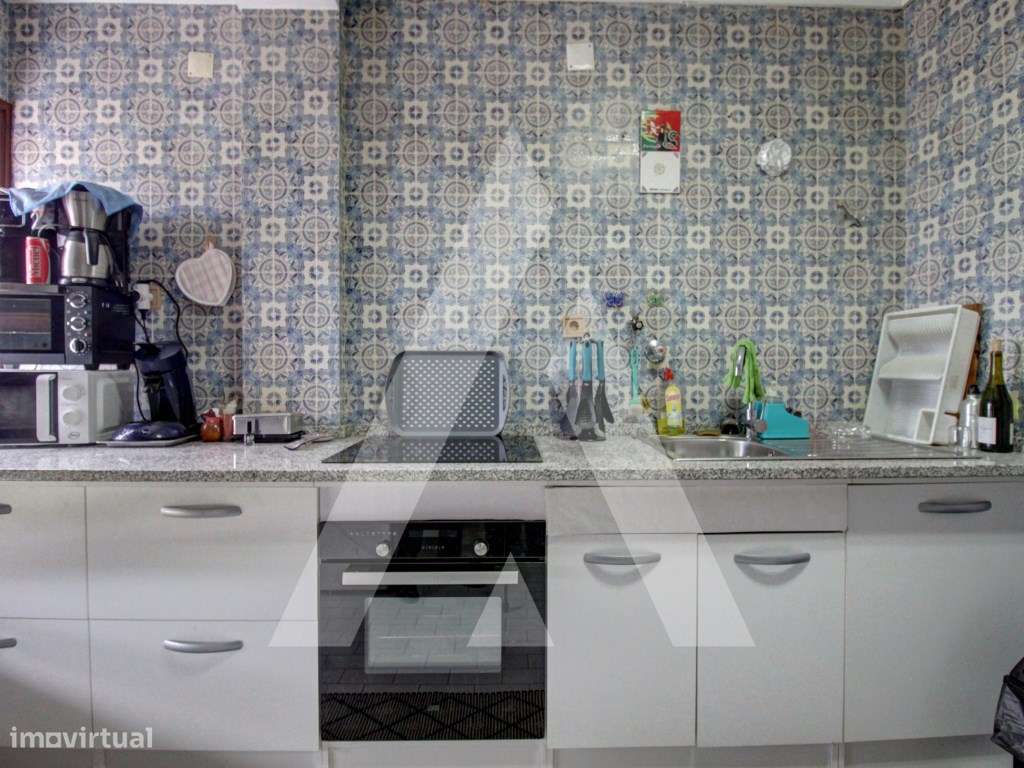 Apartamento T2, mobilado no centro de Oliveira do Bairro - Grande imagem: 3/23