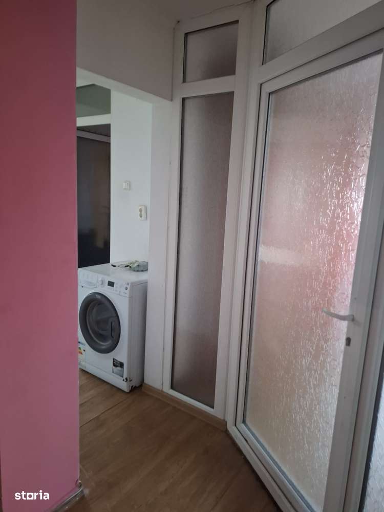 Apartament 2 camere Lenin Sud str Florilor Rm Vâlcea - Imagine principală: 5/15