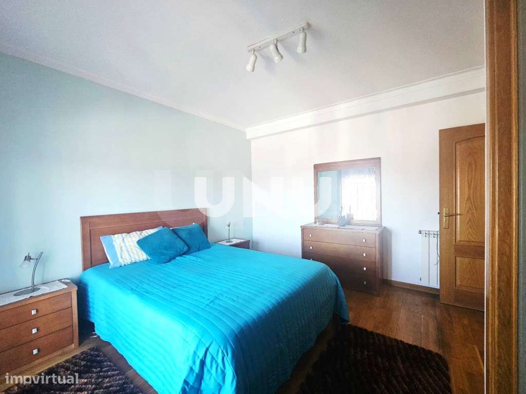 Moradia em Banda T5 - A 5 Minutos do Centro da Cidade de Viseu-22