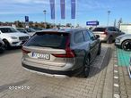 Volvo V90 Cross Country B5 D AWD Pro - 4