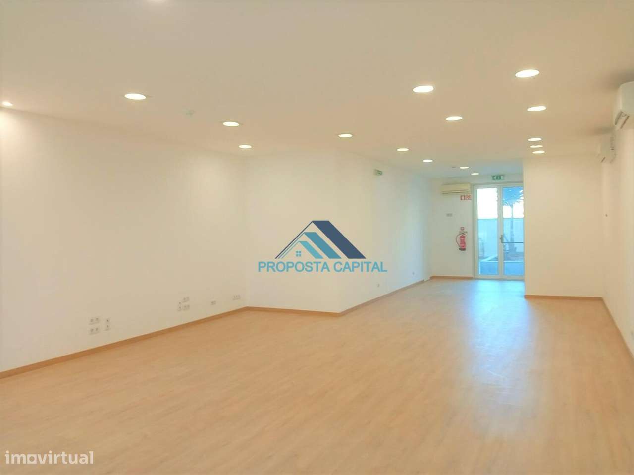 Loja Ampla - Montra - Grande imagem: 5/15