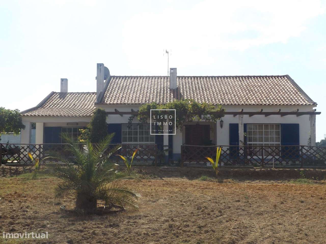 Quinta de 550m2, terreno de 18416m2, 5 suítes, piscina, Grandola, Setu-12