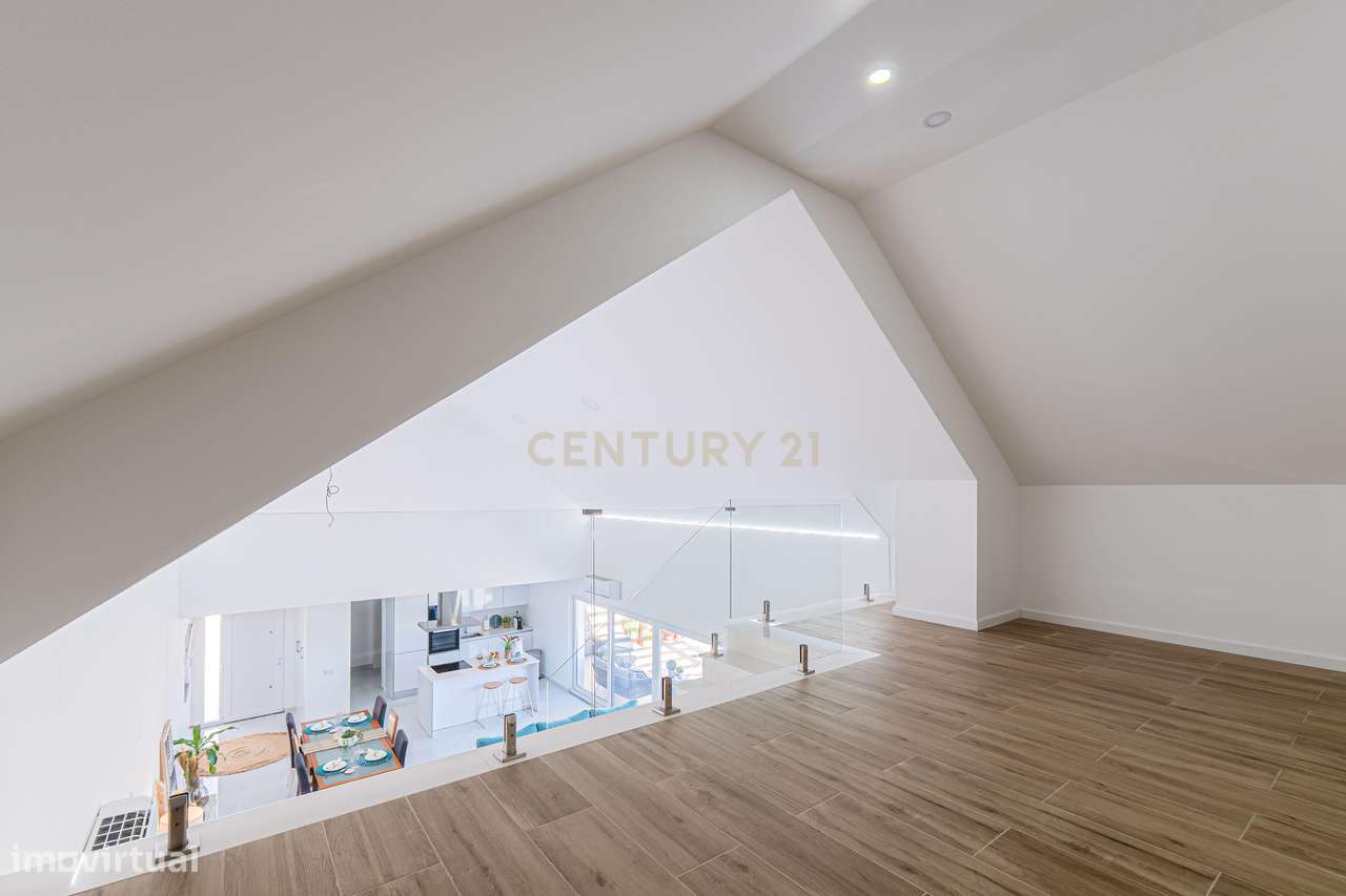 Moradia T4 + anexo T0 | Piscina Infinita | Estuário do Sado-47